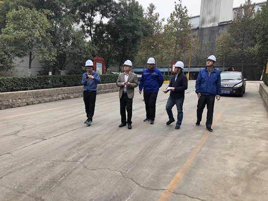 區(qū)應急管理局到魯中水泥檢查安全生產70
