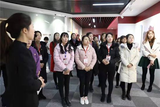 集團參加區(qū)開放式組織生活輔導教師專題培訓3