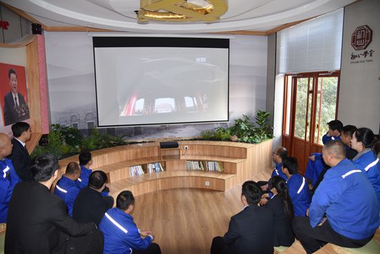 抓實主題教育 筑牢信仰之基 ——集團機關(guān)黨支部、重山思沃瑞全體黨員走進“初心學(xué)堂”參觀學(xué)習(xí)68