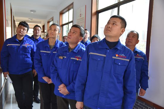 傳承紅色基因  堅(jiān)定理想信念11