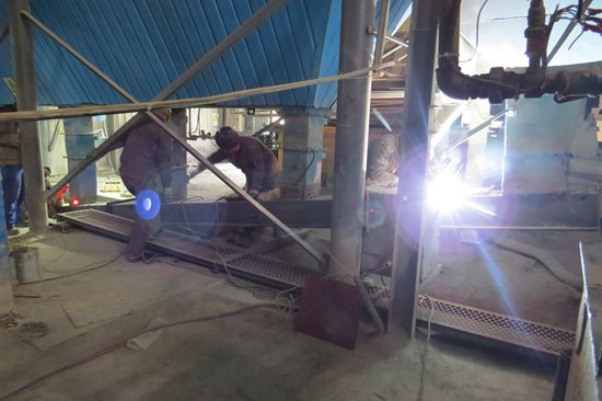 大修進(jìn)行時，這里有一群可愛的重山人......（二）30