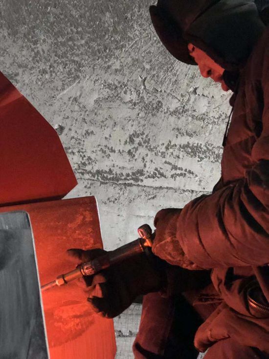 大修進(jìn)行時(shí)，這里有一群可愛(ài)的重山人.......（三）82