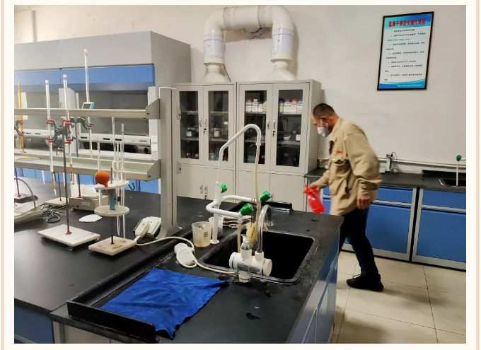 重山集團(tuán)召開緊急會議 ，安排部署疫情防控工作95