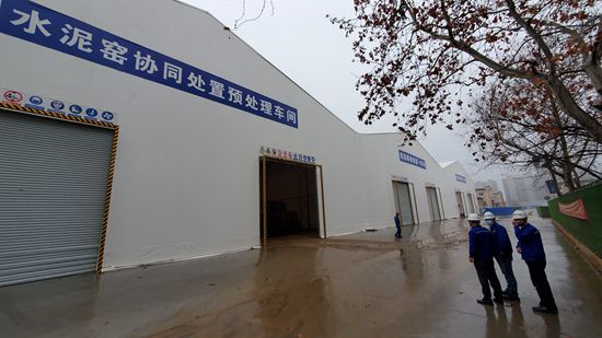 嚴(yán)防死守戰(zhàn)疫情 攻堅(jiān)克難抓復(fù)產(chǎn)14