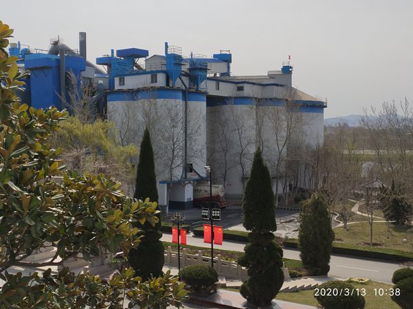 重山春已到 奮斗正當(dāng)時(shí)21