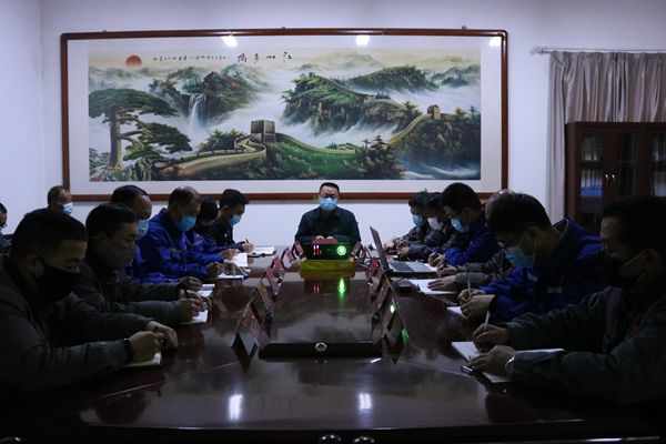 集團領(lǐng)導到魯蒙公司指導工作23