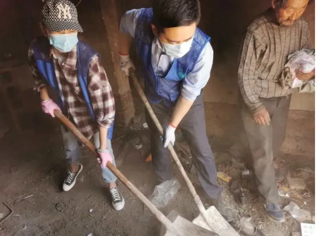 助力脫貧攻堅，人才協(xié)會(huì )在行動(dòng)35