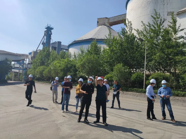 濟南大東環(huán)高速項目到魯中水泥參觀(guān)考察80