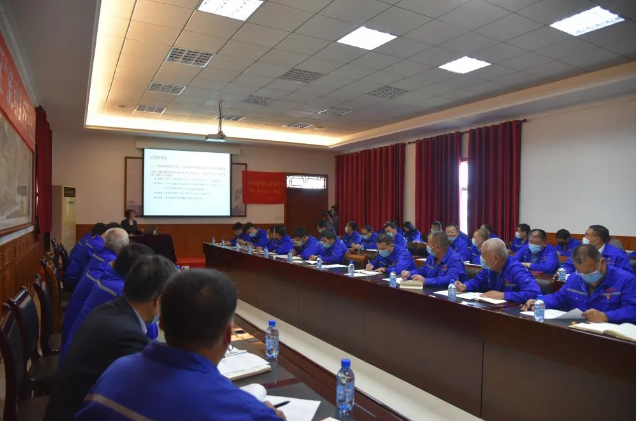 堅守初心使命 不負時(shí)代擔當——區委“流動(dòng)黨?！边M(jìn)重山4