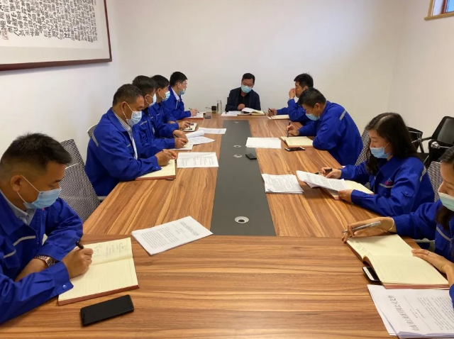 重山思沃瑞召開(kāi)月度工作會(huì )議48