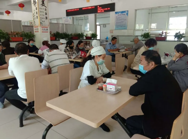 集團辦公室組織集體學(xué)習10