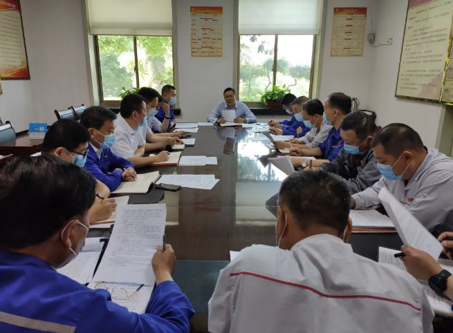 魯中水泥公司組織“致良知”思想集體學(xué)習66