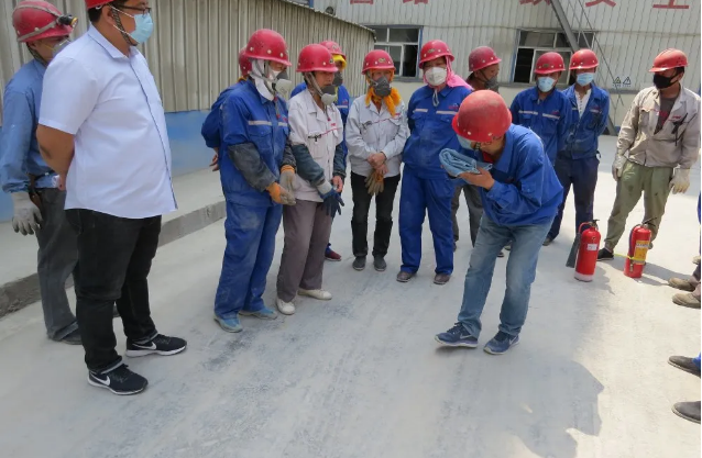 黃驊三陽(yáng)公司組織開(kāi)展火災消防應急演練3