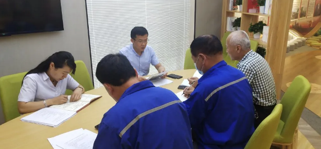  集團黨總支召開(kāi)黨建工作交流會(huì )25