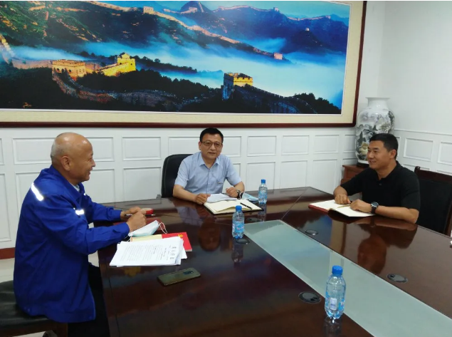 集團機關(guān)黨支部召開(kāi)支委會(huì )86