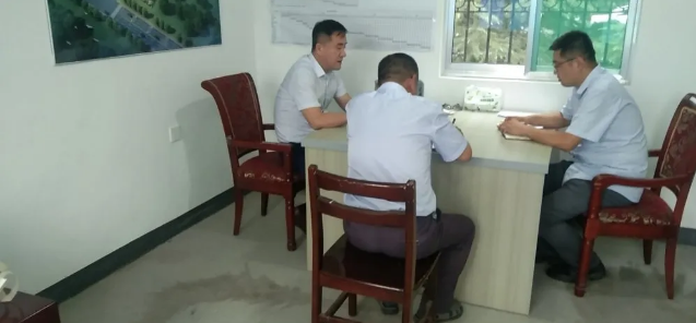 政策與項目部進(jìn)行集體學(xué)習21