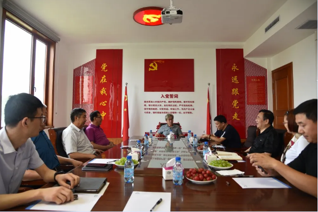 集團發(fā)展促進(jìn)委員會(huì )成立并召開(kāi)第一次全體會(huì )議9