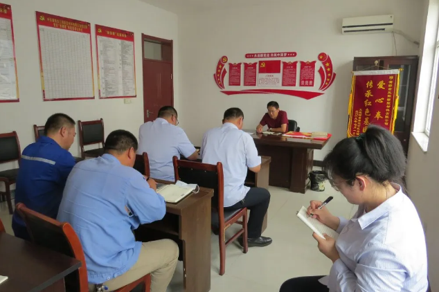 黃驊三陽(yáng)黨支部組織黨課學(xué)習54