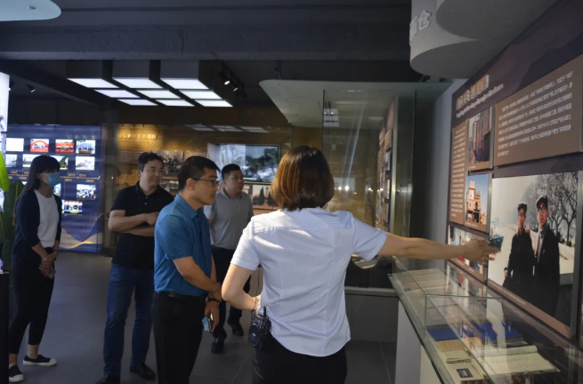 山東順達建材到魯中水泥參觀(guān)考察43