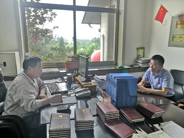 督查促提升 黨建促發(fā)展 ——集團黨總支開(kāi)展6月份黨建工作督查70