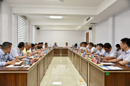 集團召開(kāi)上半年工作交流會(huì )77