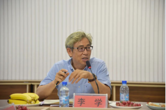 集團召開(kāi)上半年工作交流會(huì )77