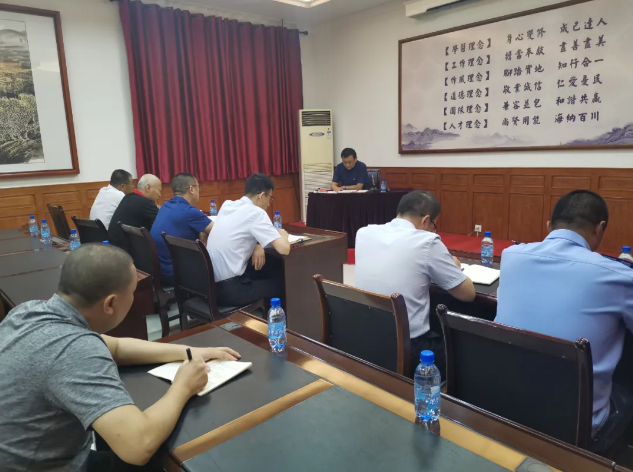  守紀律 講規矩 做優(yōu)秀共產(chǎn)黨員78