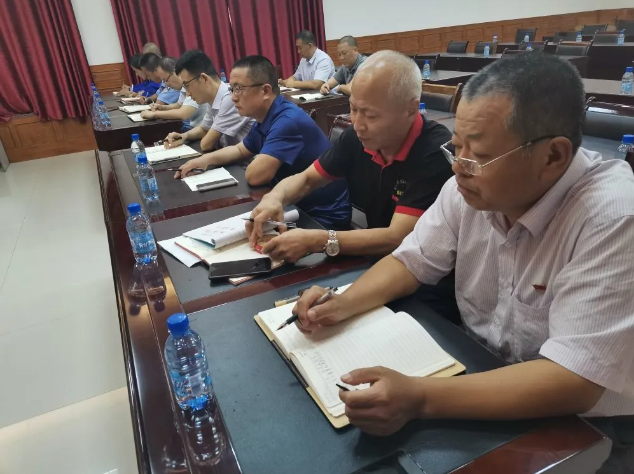  守紀律 講規矩 做優(yōu)秀共產(chǎn)黨員78