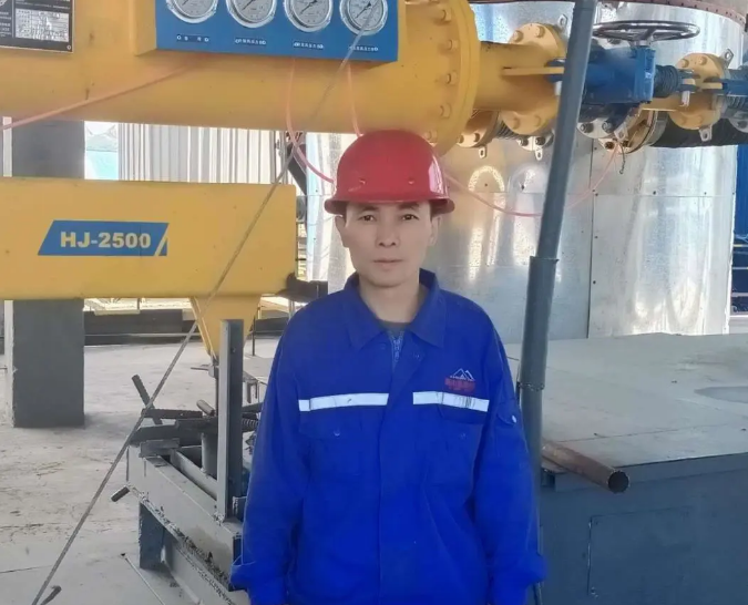 【重山人?重山事】不忘初心牢記使命 爭做新時代奮斗者 ——記魯蒙公司工程師潘鋒