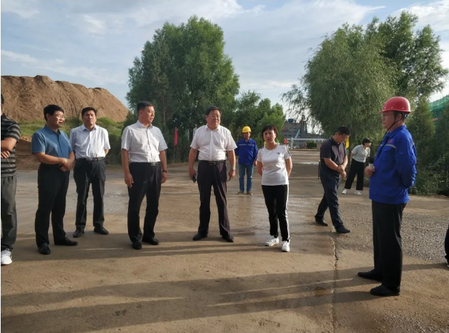赤峰市人大代表到鵬峰化工視察調研13