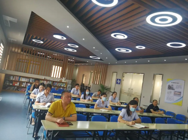 財務(wù)中心組織“致良知”學(xué)習88