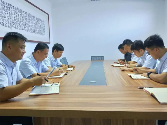 重山思沃瑞市場(chǎng)部召開(kāi)工作會(huì )議74