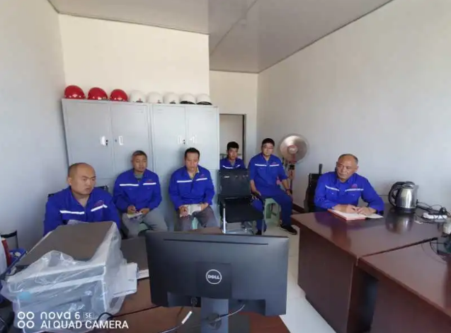 螢澤礦業(yè)組織“致良知”集體學(xué)習33