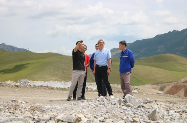 集團發(fā)展促進(jìn)委員會(huì )到魯蒙公司和黃驊三陽(yáng)公司考察調研83