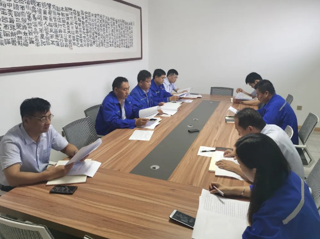 重山思沃瑞召開(kāi)月度工作會(huì )議55