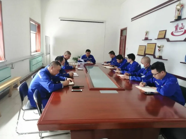 思沃瑞召開(kāi)勞動(dòng)防護用品專(zhuān)項治理會(huì )議45