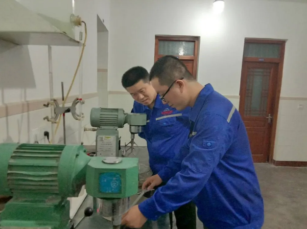 【重山人·重山事】人生的價(jià)值不在于長(cháng)度而在于寬度 ——記魯中水泥化驗室主任劉帥85