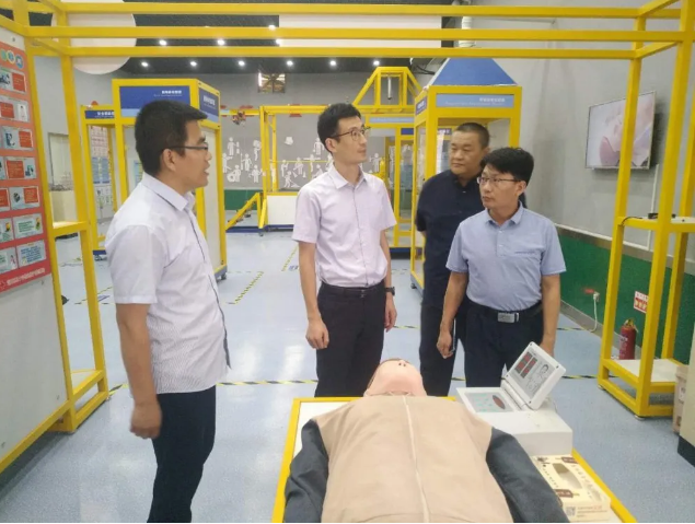 淄川區紅十字會(huì )到集團考察調研54