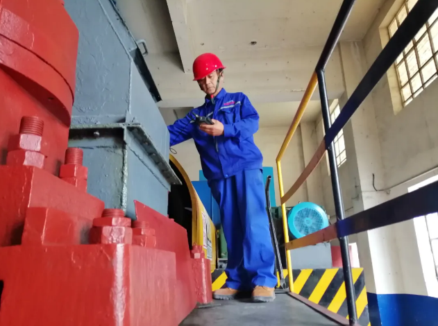 【重山人·重山事】新時(shí)代的王鐵人 ——記與王克強在魯蒙共事的歲月往事41