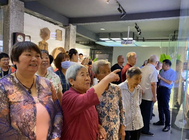 集團“企業(yè)開(kāi)放日”如火如荼進(jìn)行中14