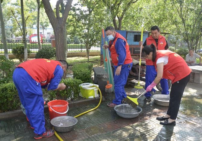 擇善明德敬老人 黨旗飄飄踐良知——重山集團黨總支組織開(kāi)展黨員志愿服務(wù)活動(dòng)50