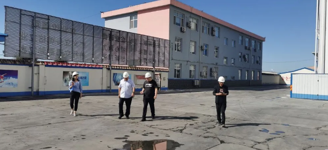 黃驊市工信局到黃驊三陽(yáng)檢查指導49