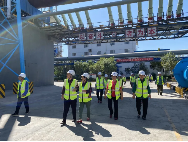 加強村企溝通 促進(jìn)和諧發(fā)展——南韓村民參加重山集團企業(yè)開(kāi)放日活動(dòng)95