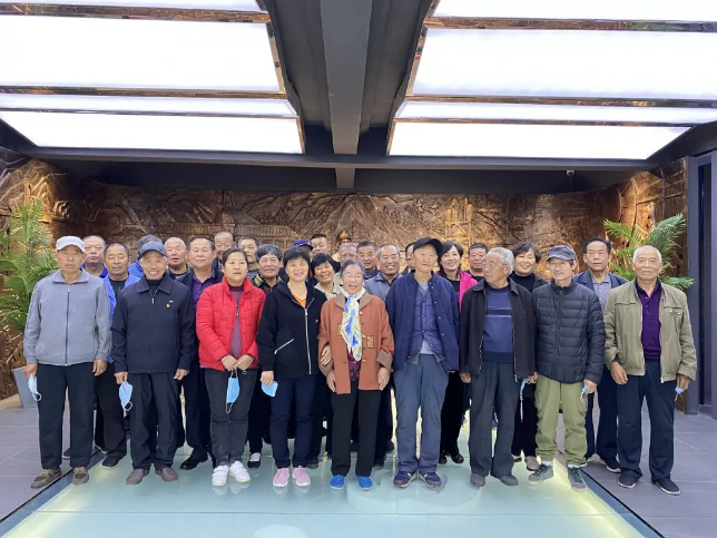 北韓村到重山集團參加企業(yè)開(kāi)放日活動(dòng)20